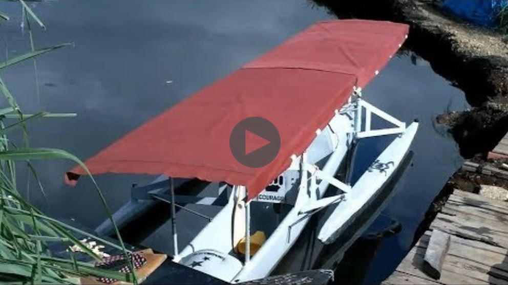 adventurebuilder_ultralight_solar_boat.JPG