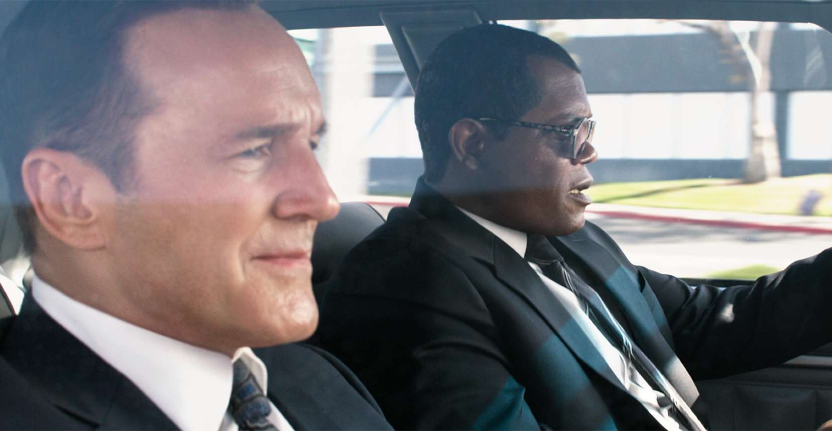 captain-marvel-clark-gregg-samuel-l-jackson.jpg