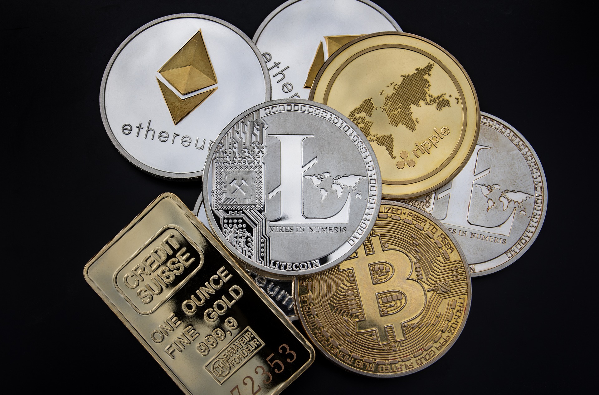 cryptocurrency-g309857422_1920.jpg