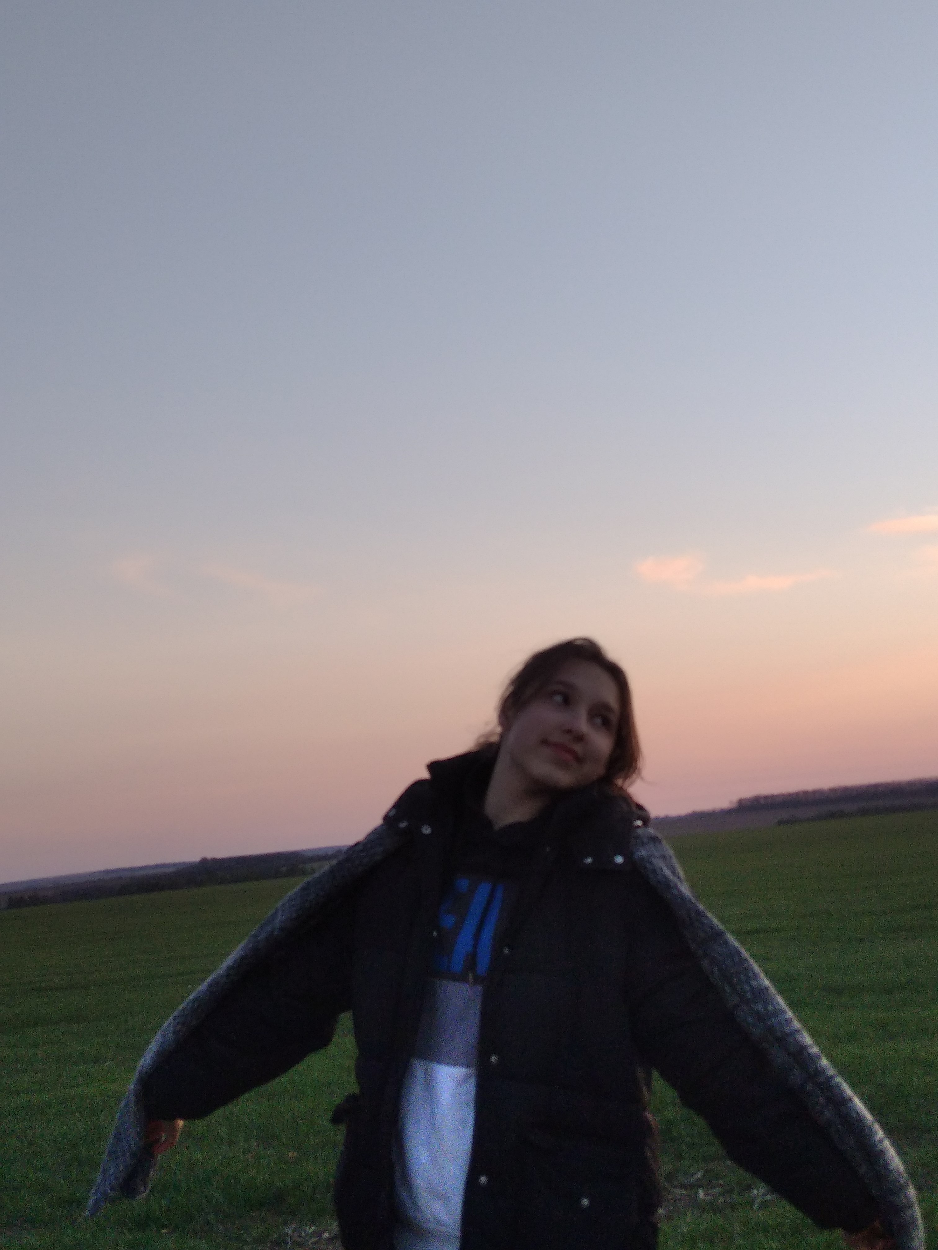IMG_20220408_194034_BURST4.jpg