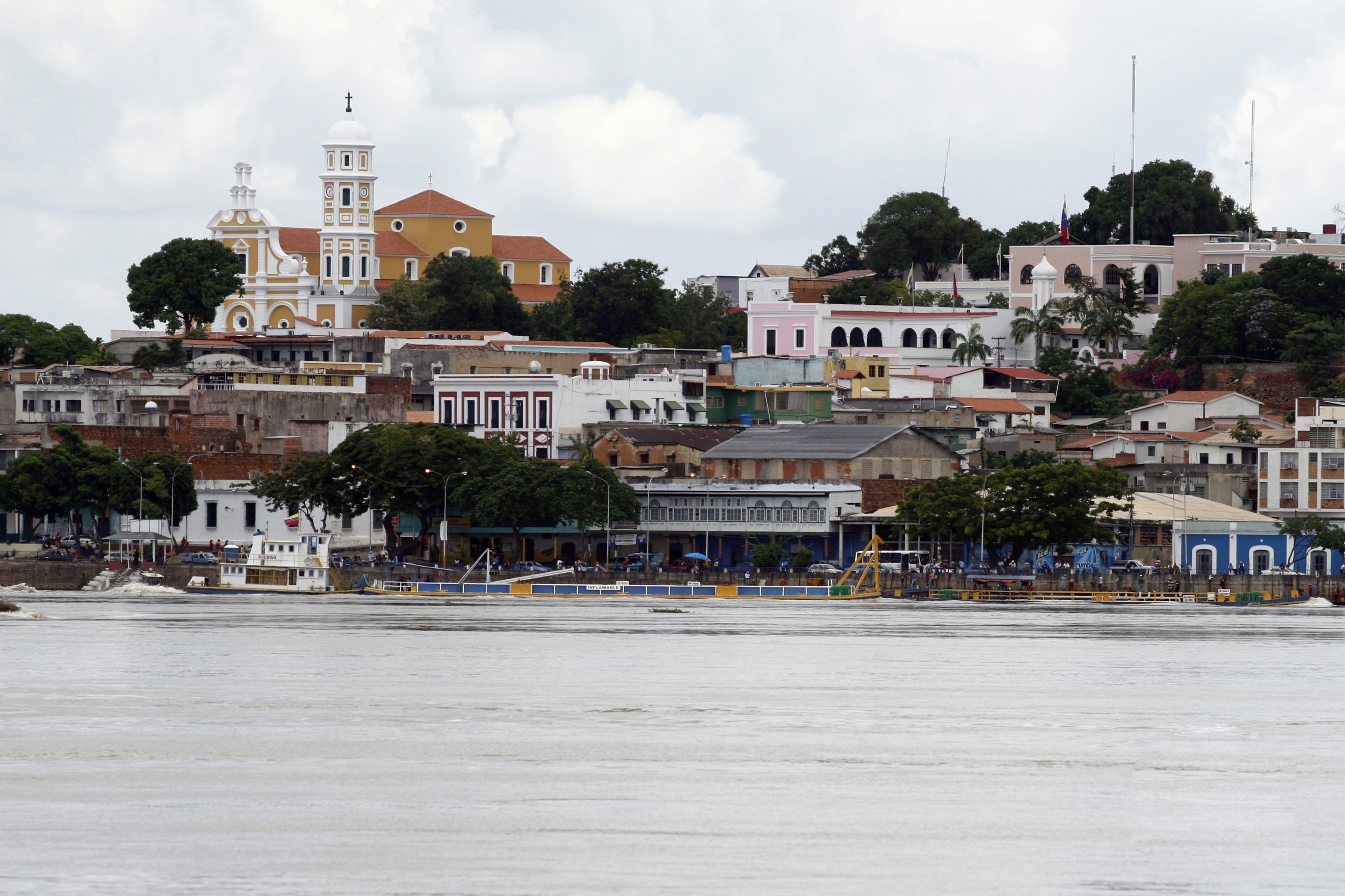 CUIDAD BOLIVAR 02.jpg