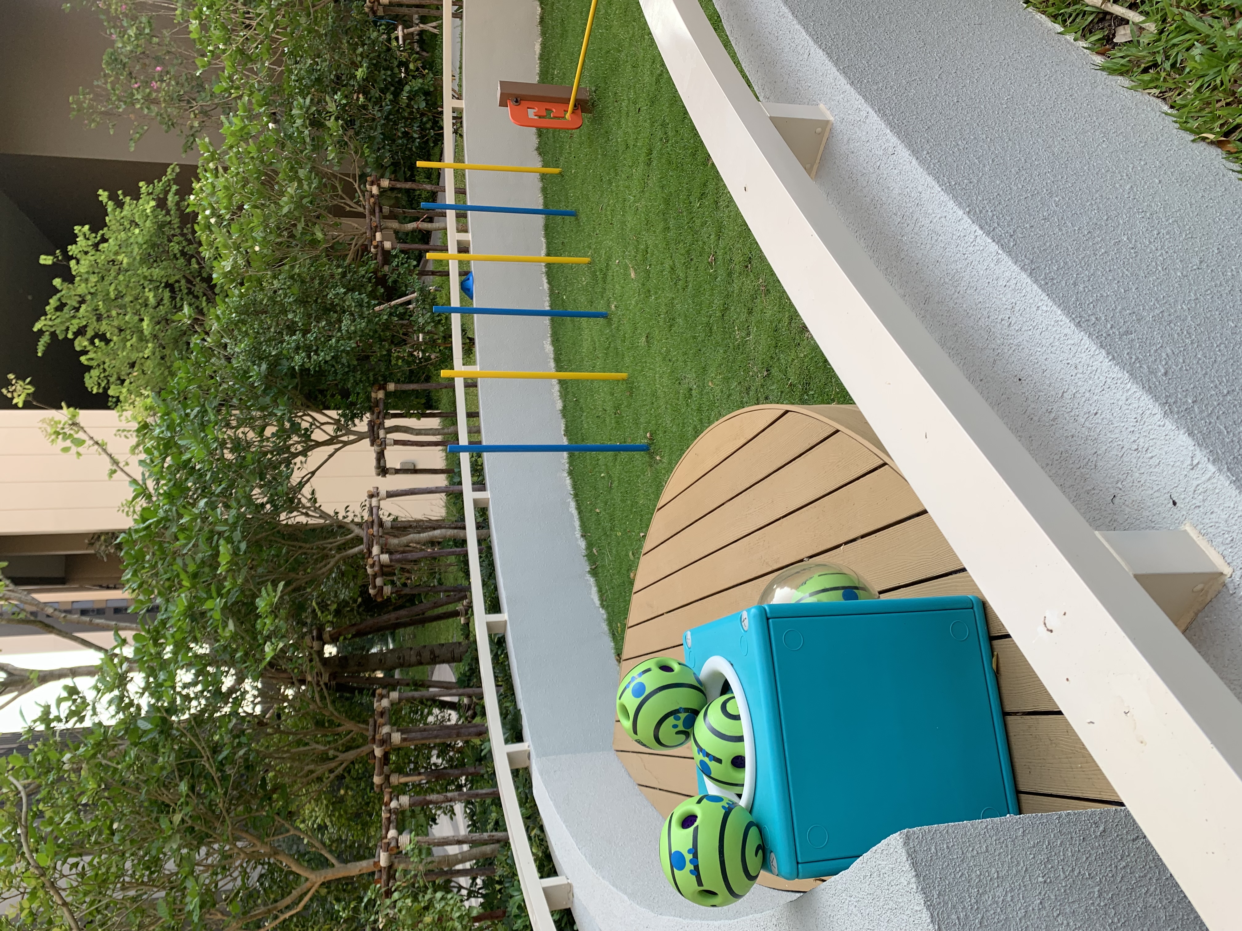 my brother’s condominium5.jpg