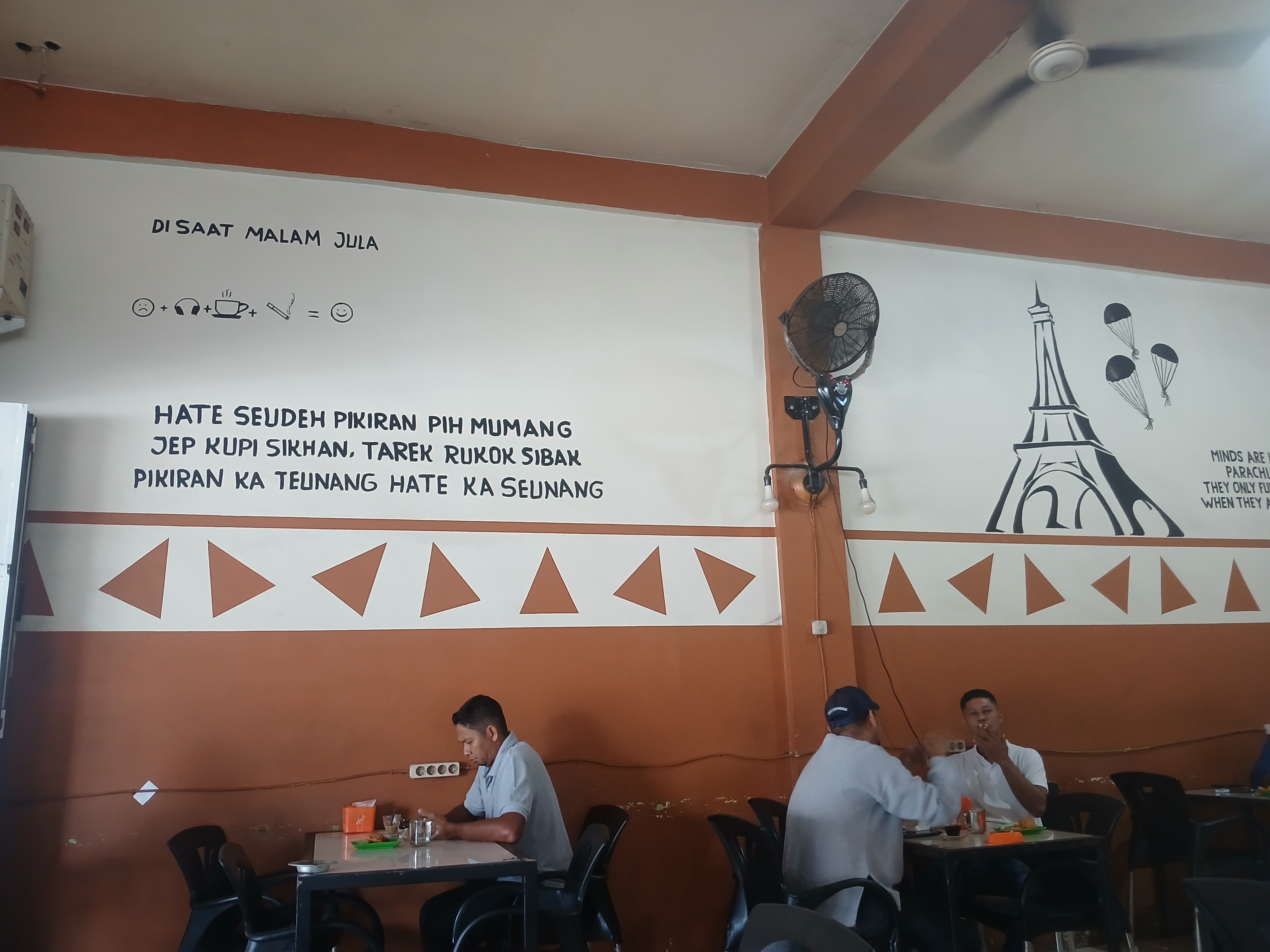1000524119.jpg