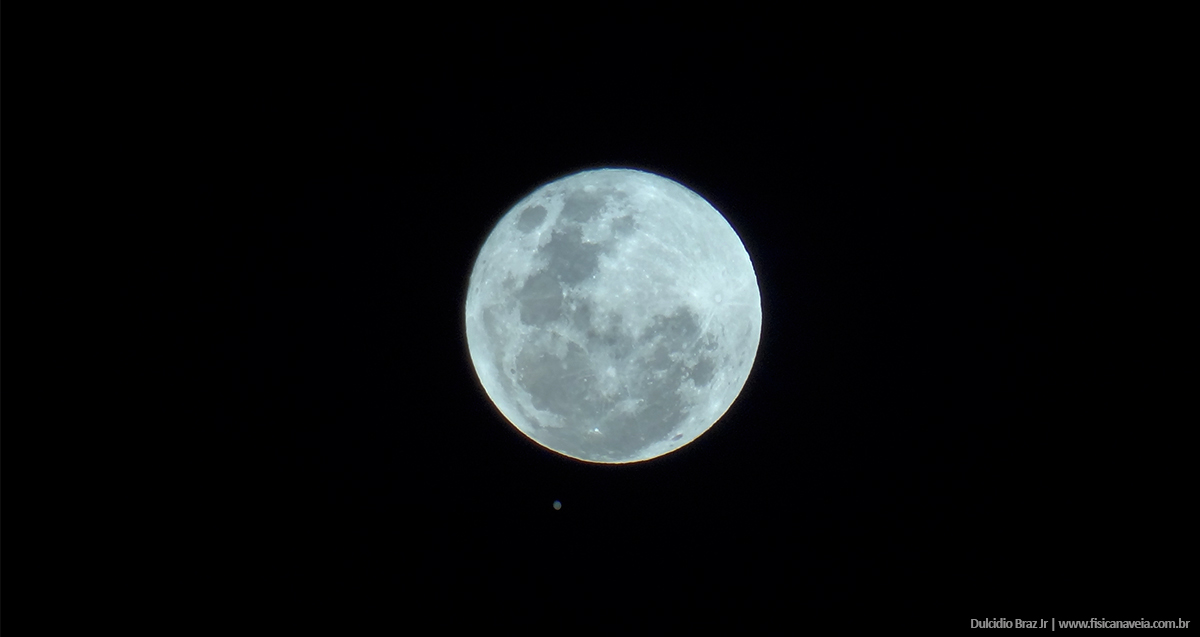 A_Lua_de_brinco_02.jpg