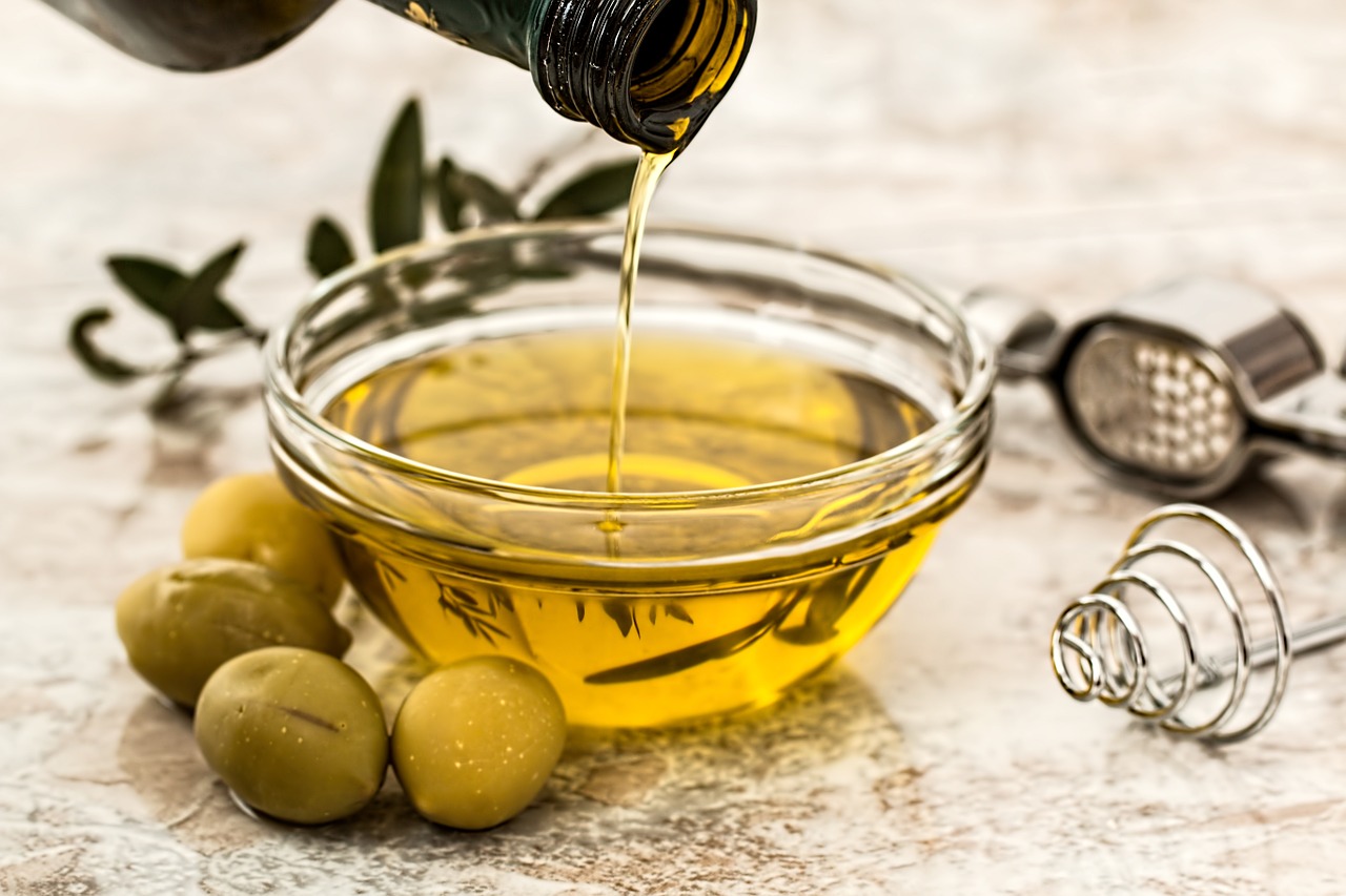 oliveoil9686571280.jpg
