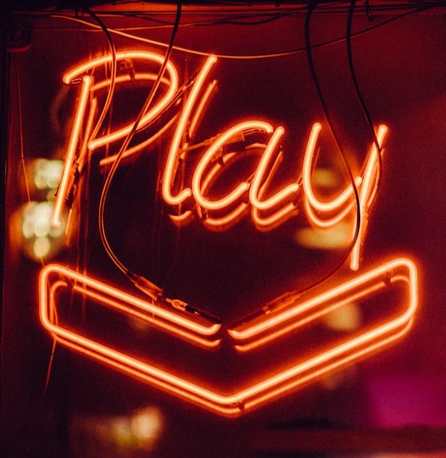 clem-onojeghuo-kfoSKoWc9Gg-unsplash.jpg