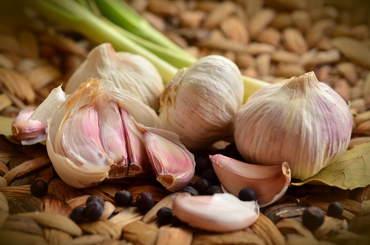 garlic-1336883_1280.jpg