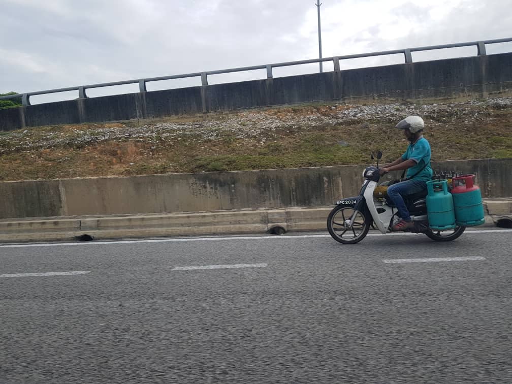 WhatsApp Image 2018-07-21 at 16.18.28 (4).jpeg