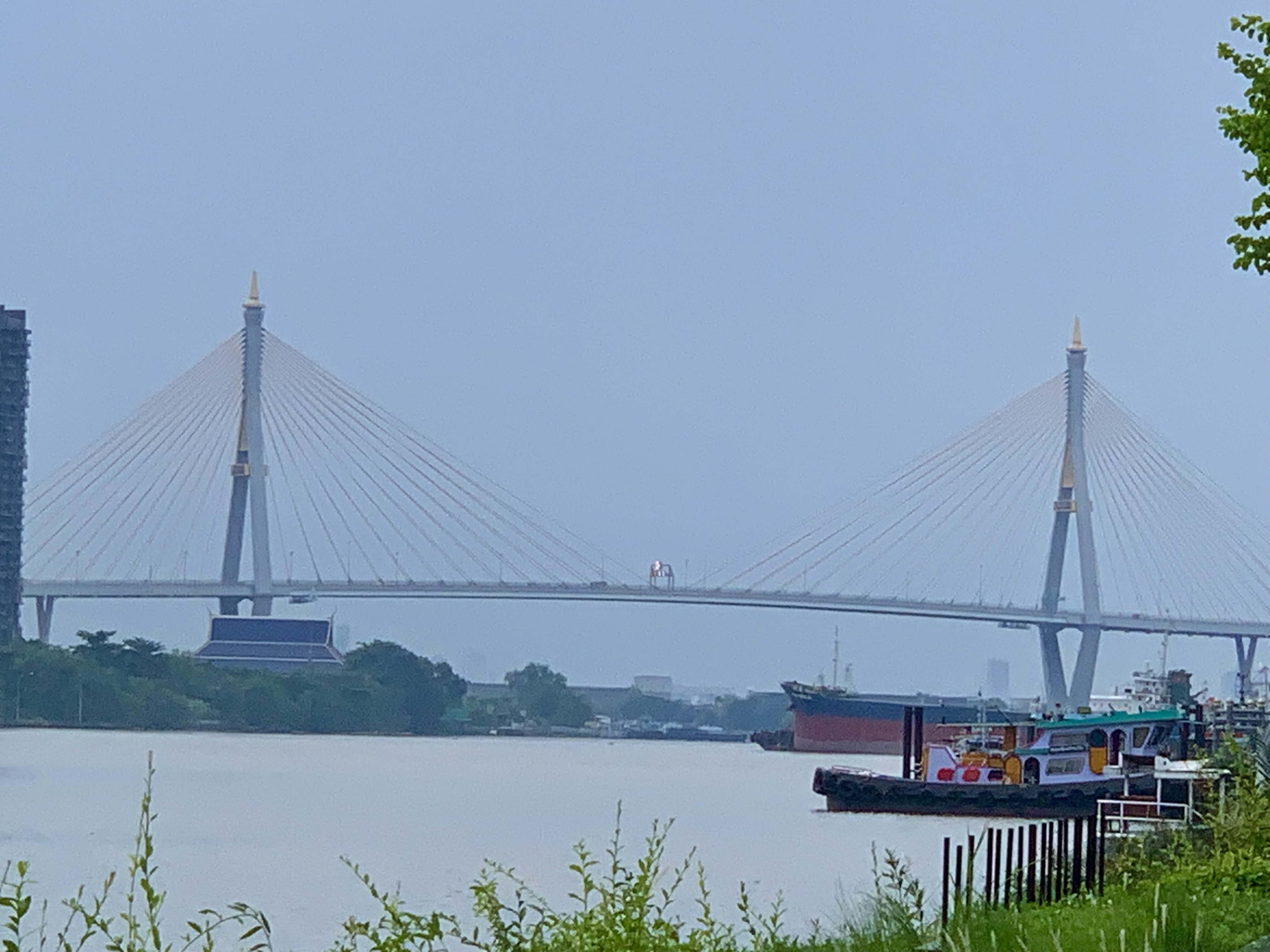 Riverside View13.jpg