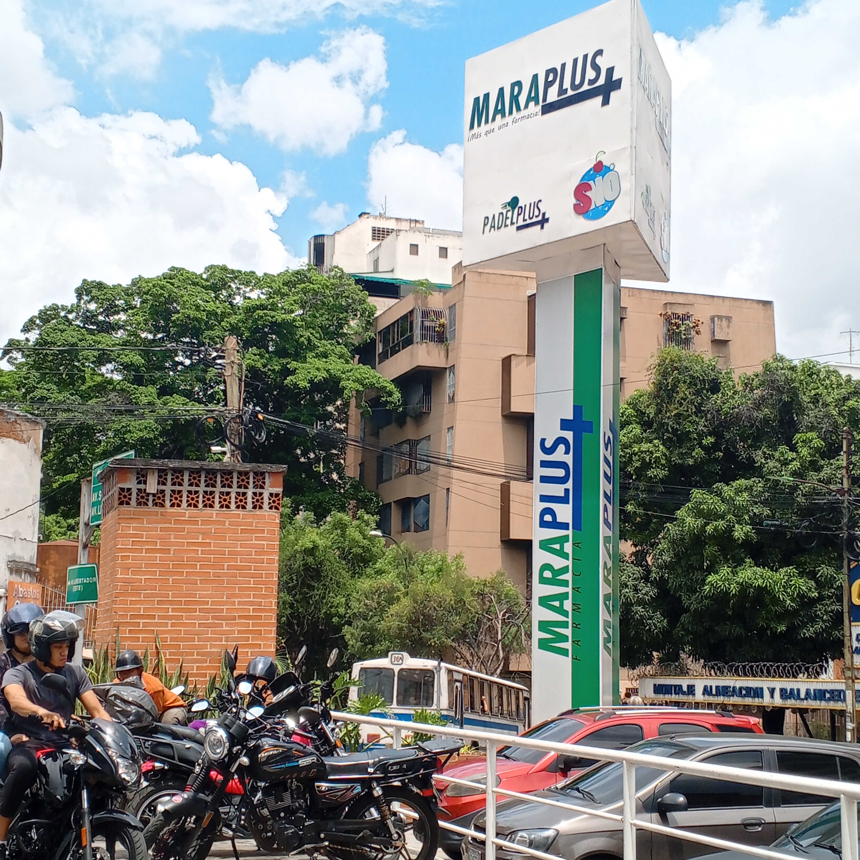 Servicio de farmacia y mucho más: Maraplus La Florida by @blessedlife -  Steem Atlas