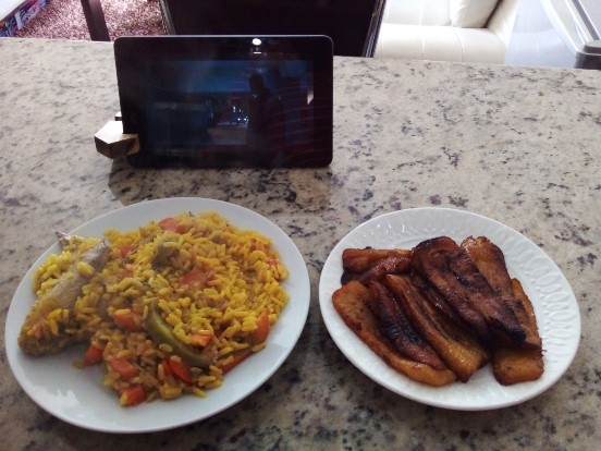 almuerzo120721.jpg