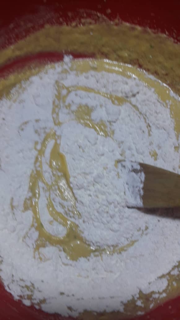 a batiendo torta.jpg
