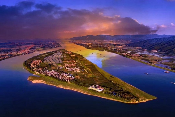 Yanzhou Island.jpg