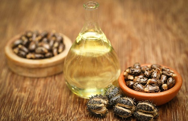 12_00_594823070castor oil 1-ll.jpg
