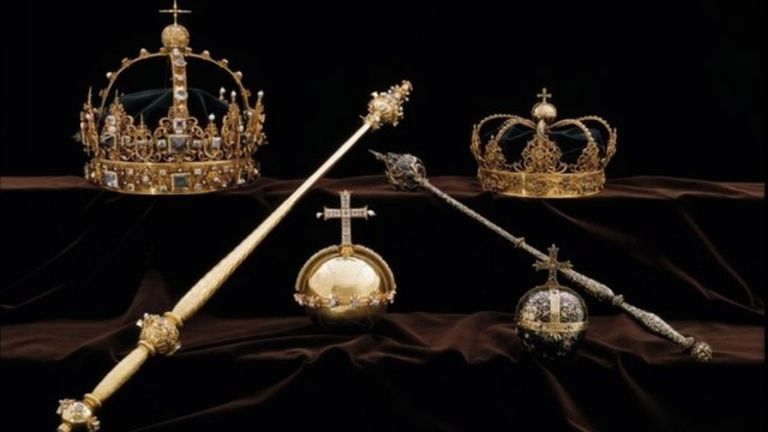 Corona Sueca.jpg