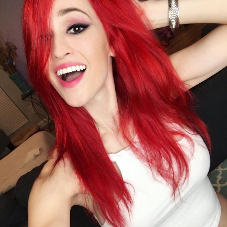 Jaclyn Glenn - 2017 - Hates Ray Comfort of Living Water 21616070_1633350233362914_6827220950077953342_n.jpg