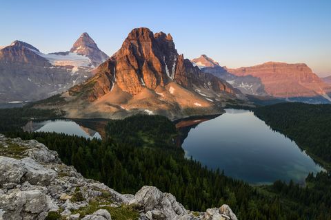 mt-assiniboine-provincial-park-at-sunrise-royalty-free-image-1623253564.jpg
