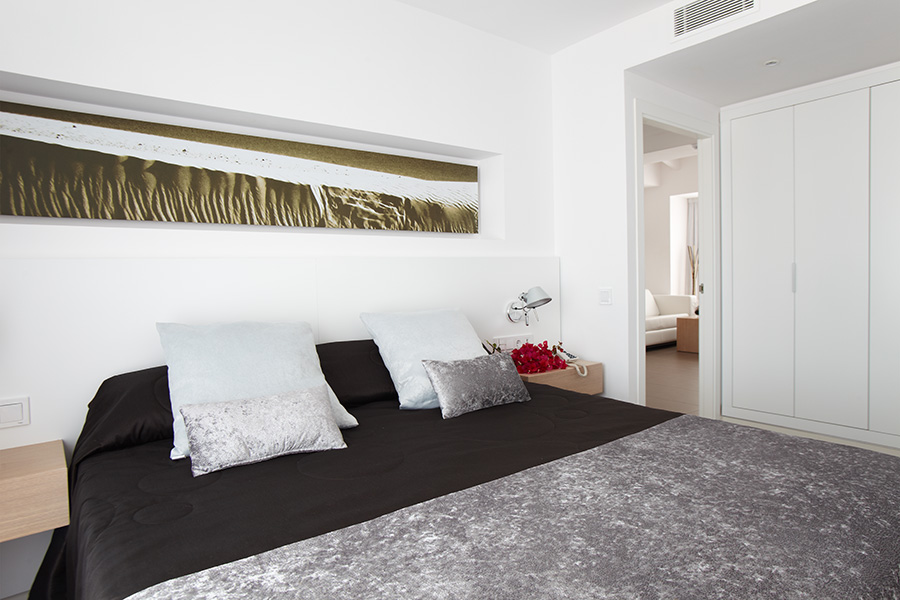 Sun Apartments 076.jpg