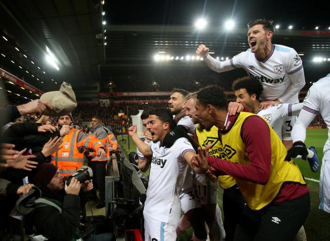 2020-02-24T211903Z_1176489569_RC297F9CA6F4_RTRMADP_3_SOCCER-ENGLAND-LIV-WHU-REPORT.JPG.gallery.jpg