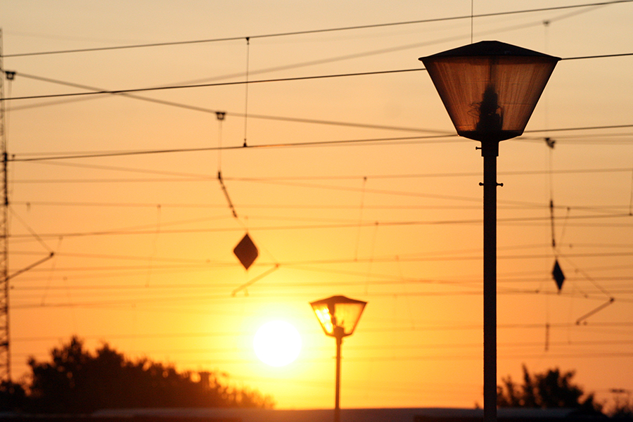 Golden_Hour_Lamps_s.jpg