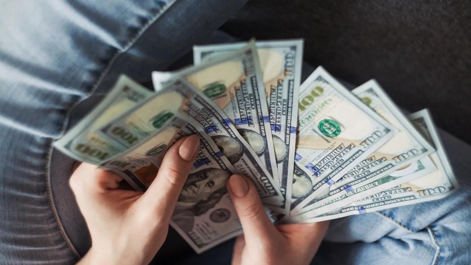 7 Freelance Writing Sites That Pay Daily.png