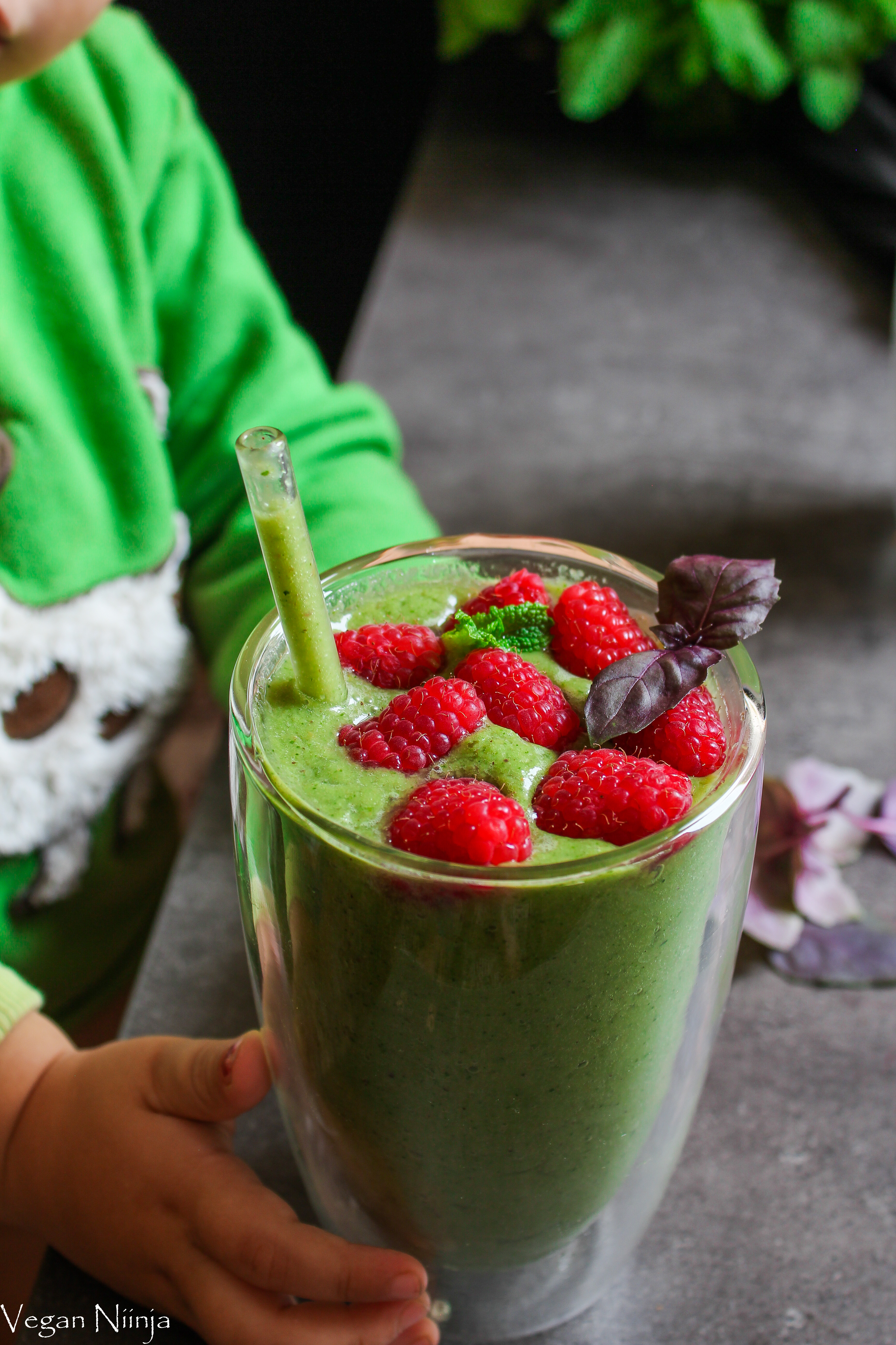 green smoothie (6 von 7).jpg