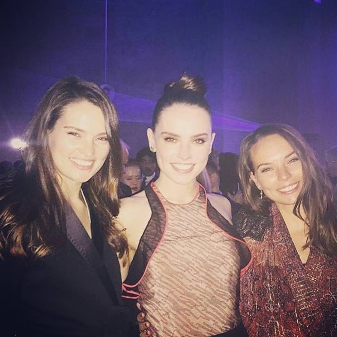 Daisy Ridley and her sisters, Rest In Peace chef, thanks for inspiring me  to explore on my own. — Steemit