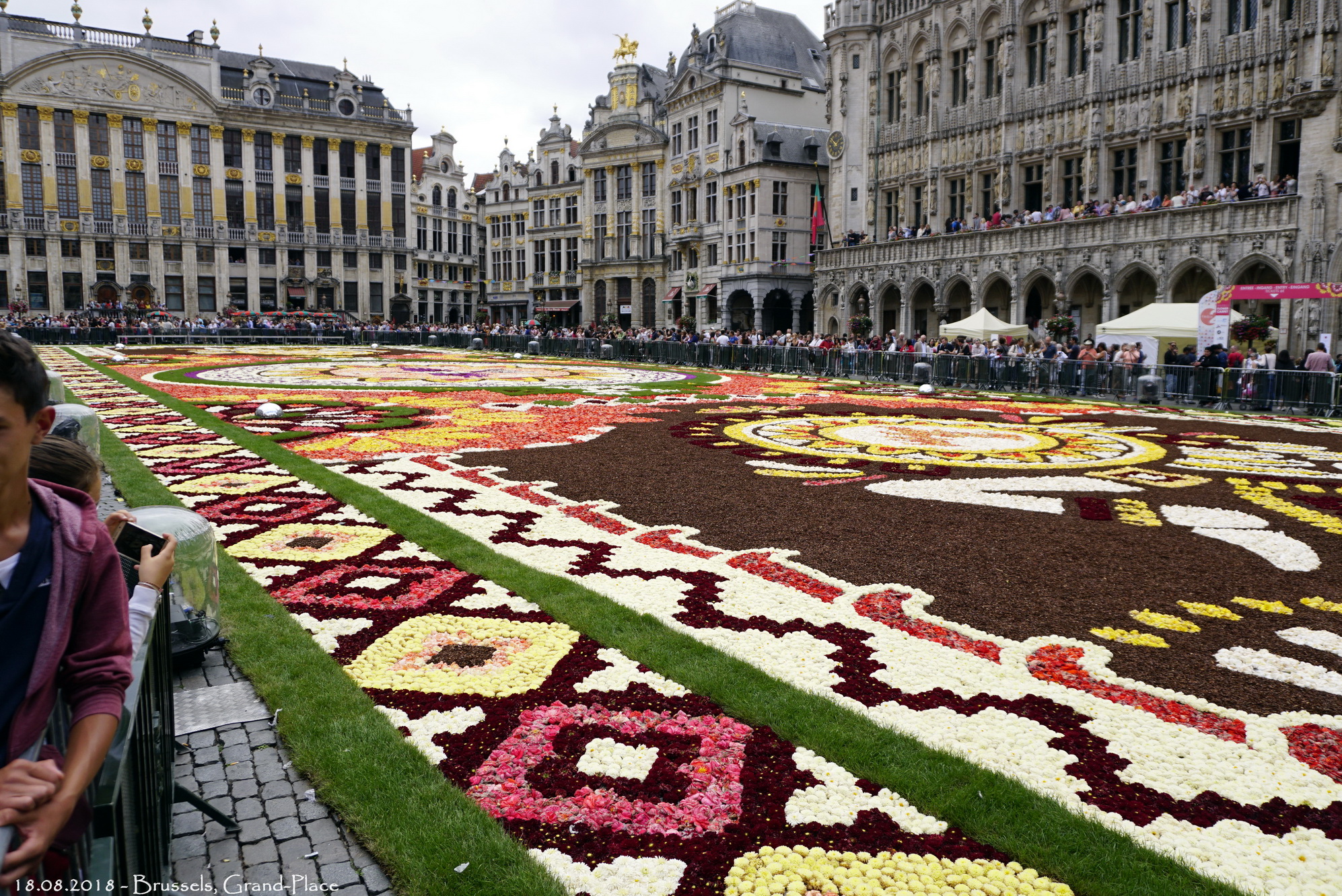 18.08-02-Brussels, Grand-Place.jpg