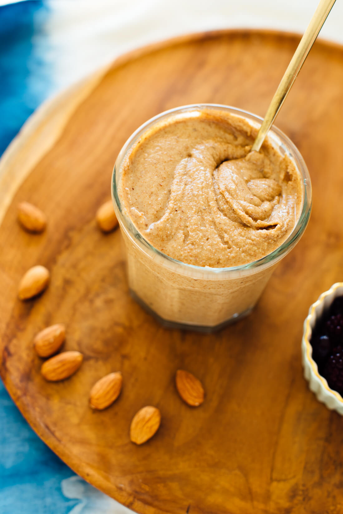 homemade-almond-butter-recipe-2.jpg