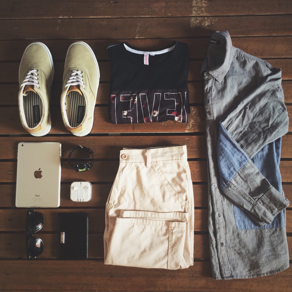 Модные вещи. Флэт лей одежда. Зимние шмотки. Предметная съемка одежды. Lay одежда.