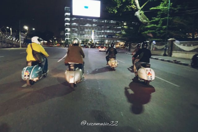 vespa.jpg