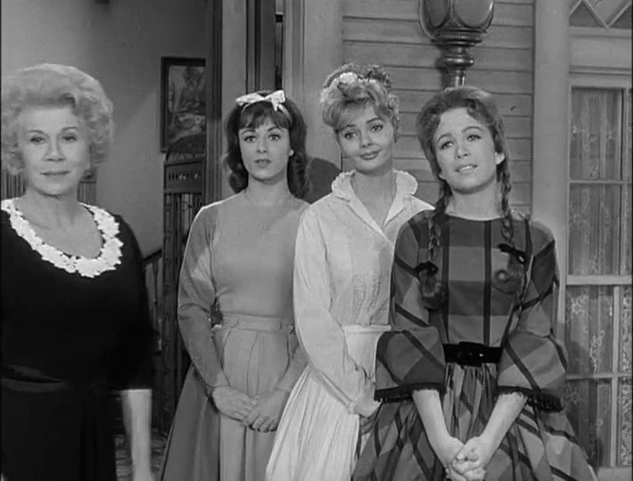 676PetticoatJunction1x19 (6).png