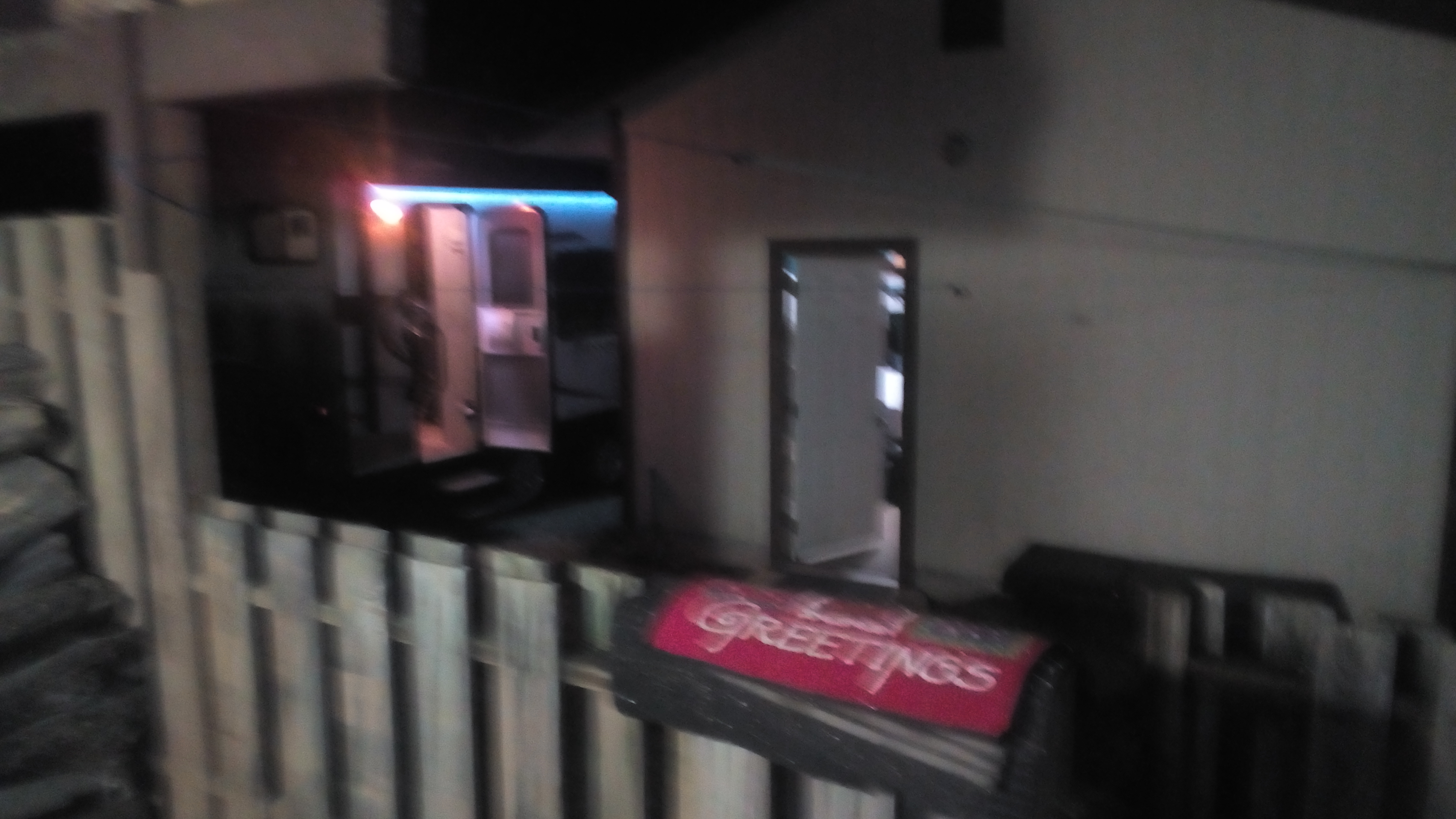 2019-01-16- Wednesday - Trailer House Here Now IMG_20190116_201828.jpg