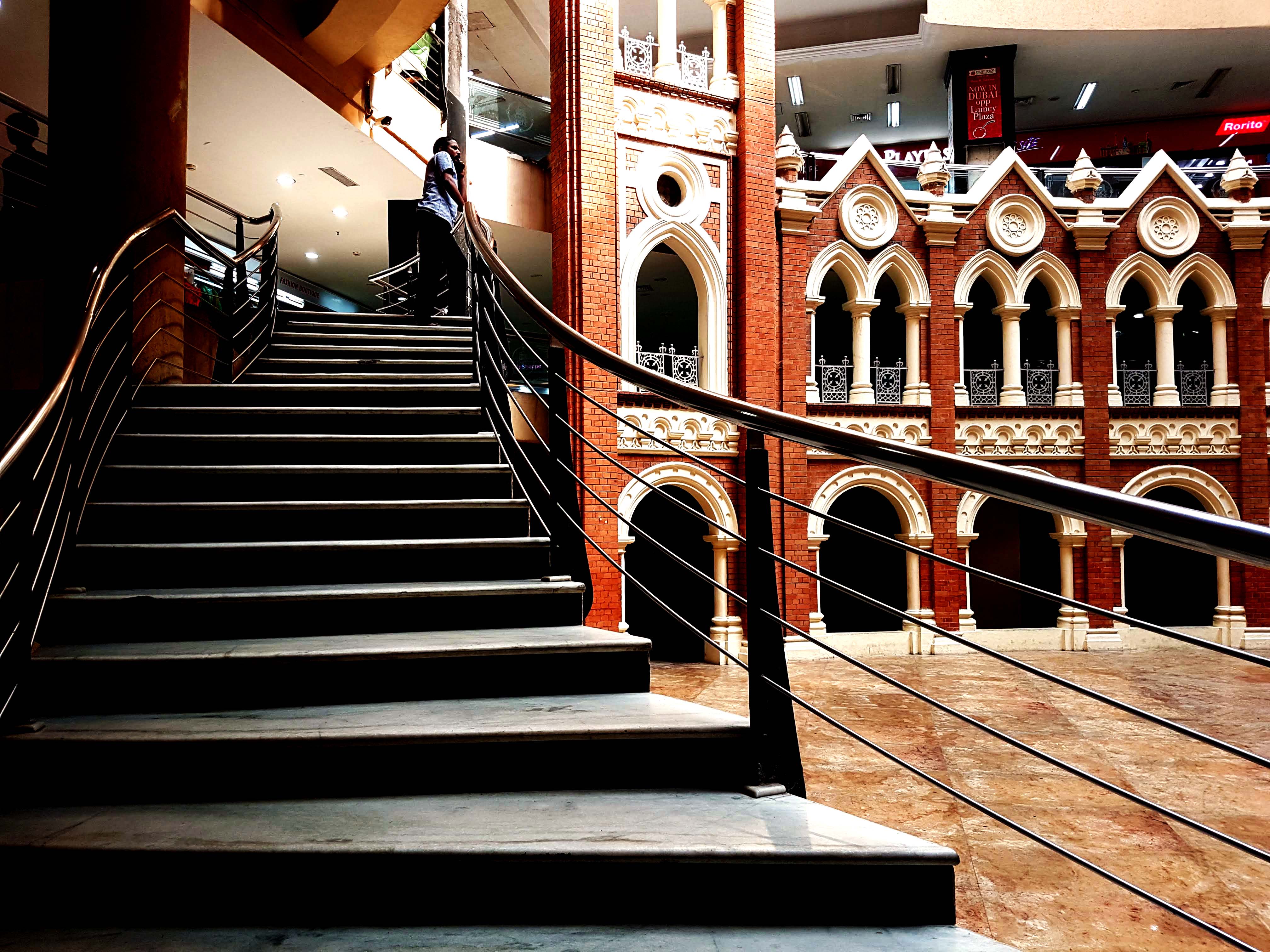 Spencers_plaza_chennai.jpg