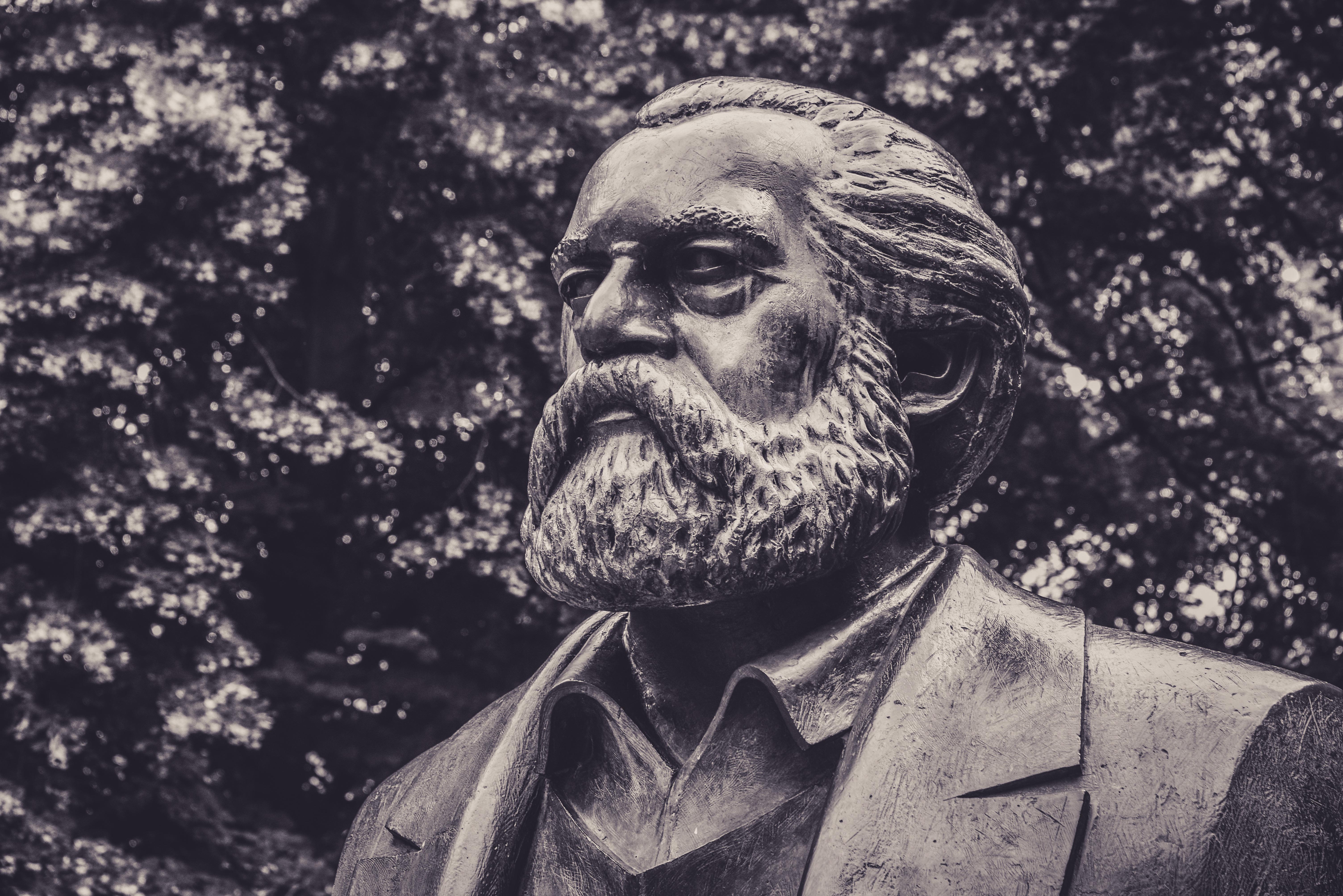 wal_172619-karl-marx-5299055.jpg
