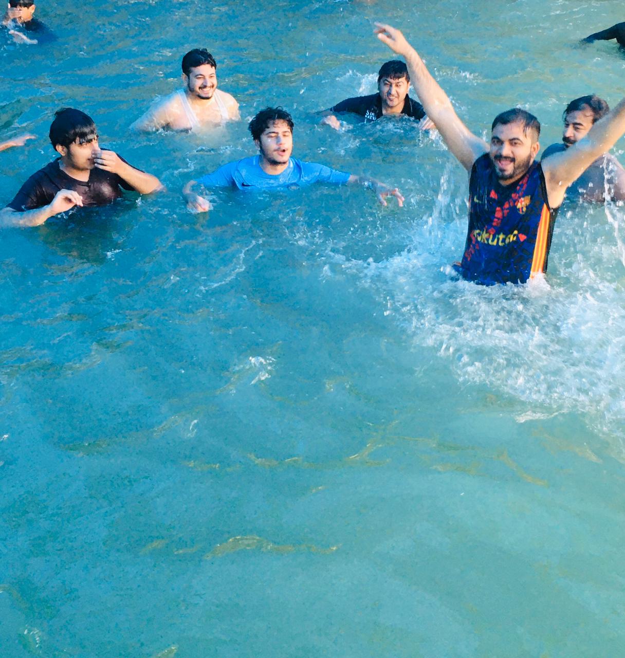 86ee67afc01749d8b7cfabd2a3ac6455.jpg