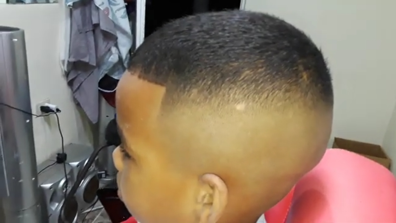Screenshot_20230422-235932_YouTube.jpg