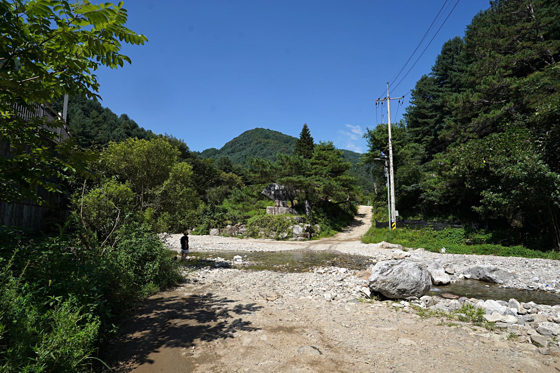 b-S260807-102327.jpg