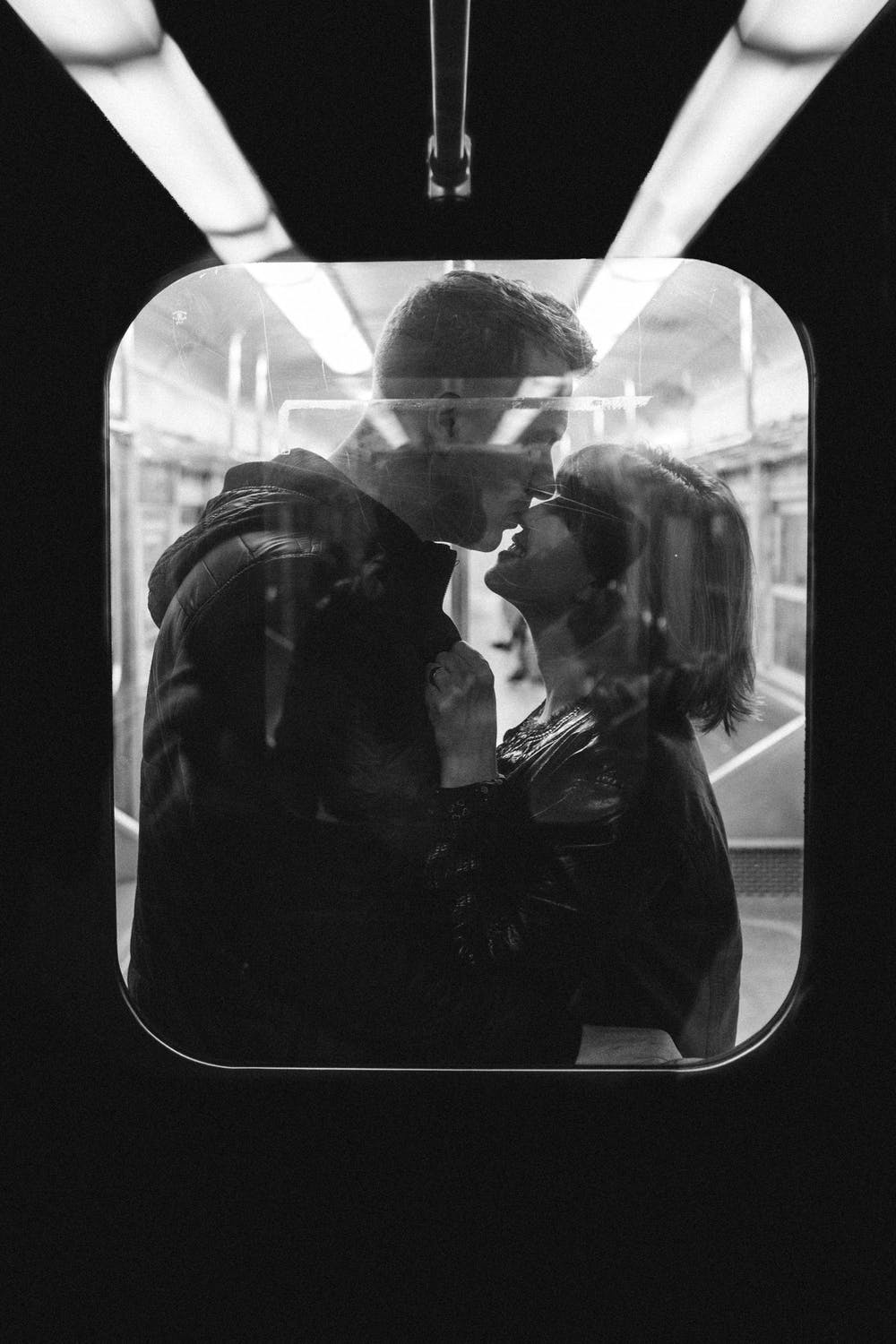pexels-photo-3121474.jpeg.jpg