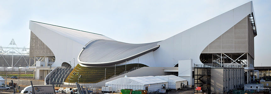 London_Olympic_Aquatic_Centre_(1).jpg