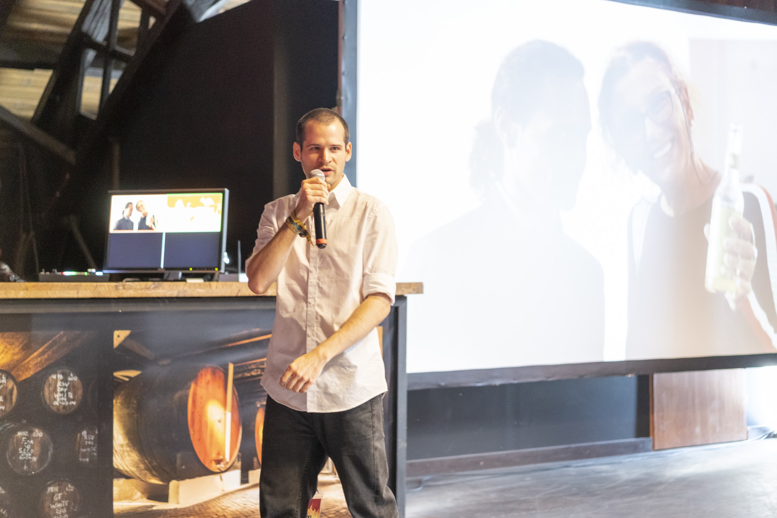 manu speaking at steemfest.jpg