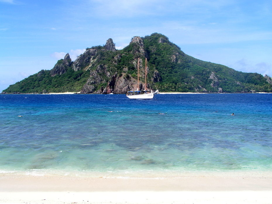 Manu_Island,_Fiji.jpg