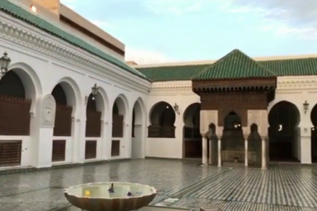 جامع-القرويّين-2.png