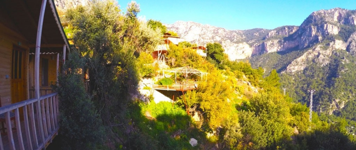FullMoonCampBungalow5-slide-image.jpg